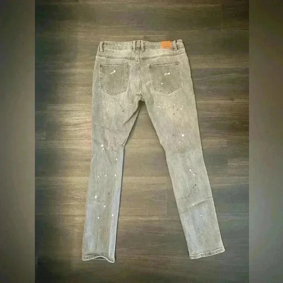 Crysp Denim Distressed Paint-Splatter Jeans - Size 34 - Picture 2 of 6